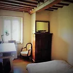 La Roseliere Bed and Breakfast