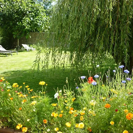 La Roseliere فندق مبيت وإفطار Bazenville