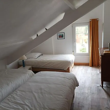 La Roseliere فندق مبيت وإفطار *